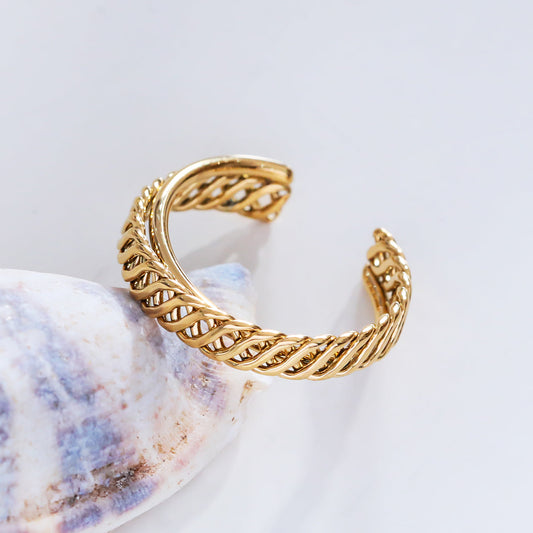 Bague Ajustable Anneau Maille Epais et Anneau Fin Doré vu de profil