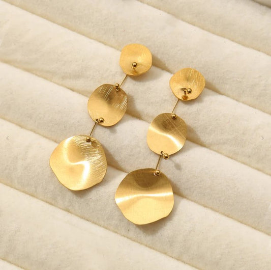 Boucles d'Oreilles Pendantes 3 Pièces Dorées Martelées