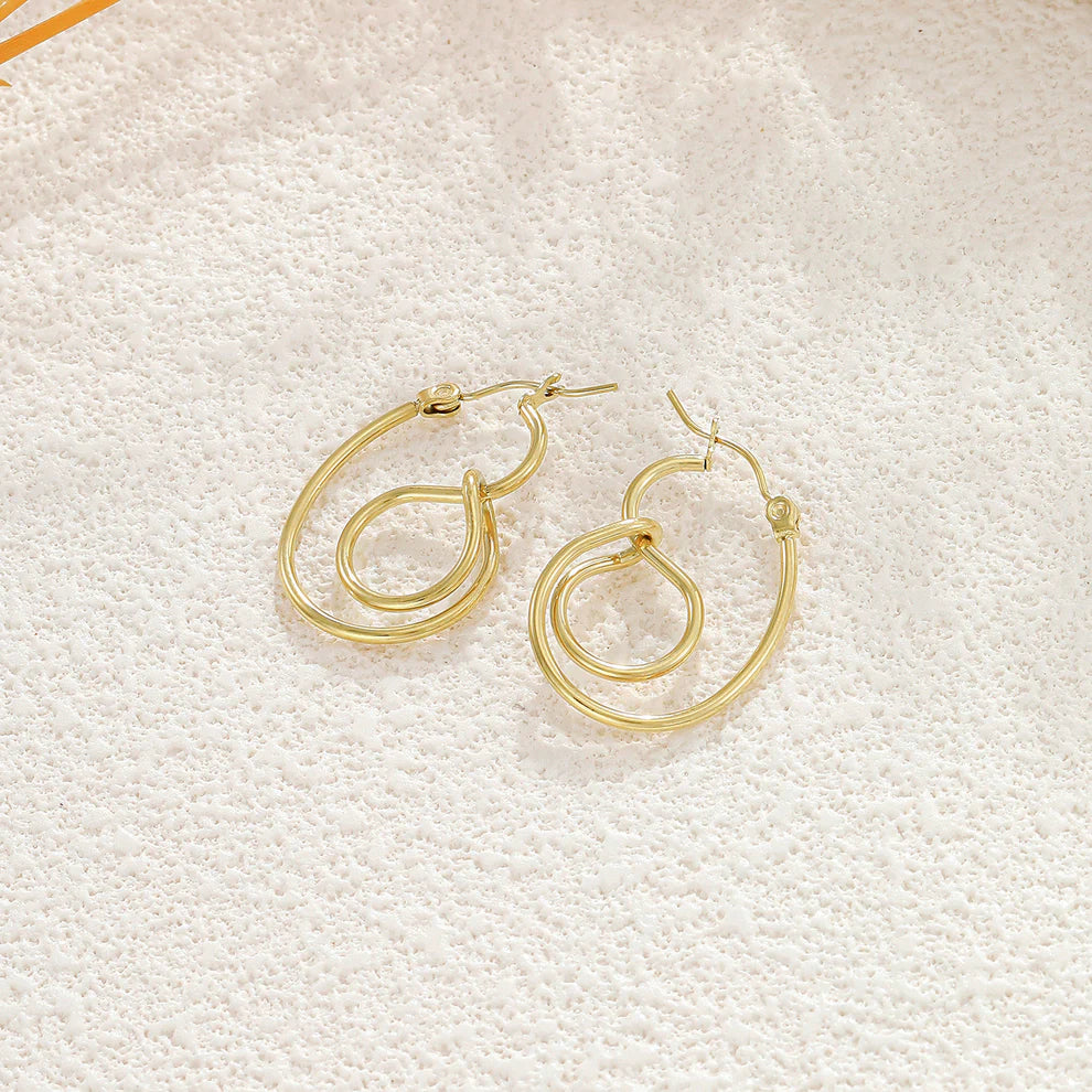 Boucles d'Oreilles Anneaux Irréguliers et Noués Doré