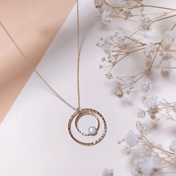 Collier Lou