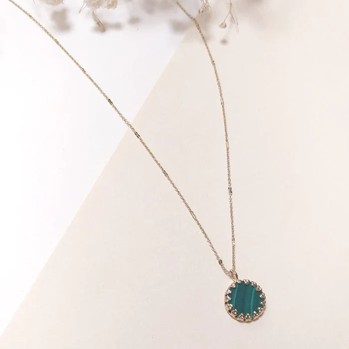 Collier Tour de Cou Pendentif Pierre Fine Malachite Sertie