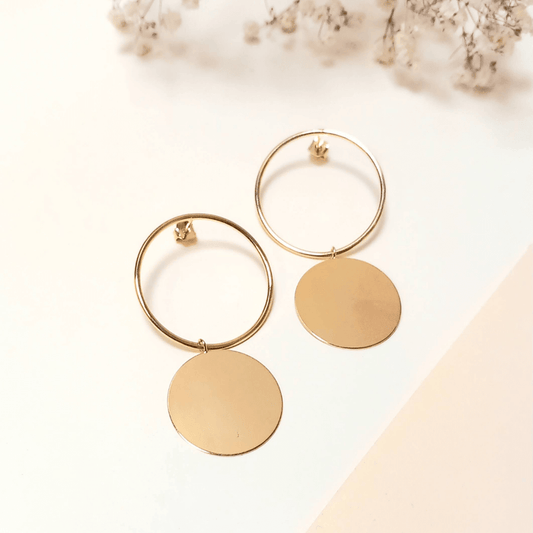 Boucles d'Oreilles Créoles et Disques Dorées vu de face
