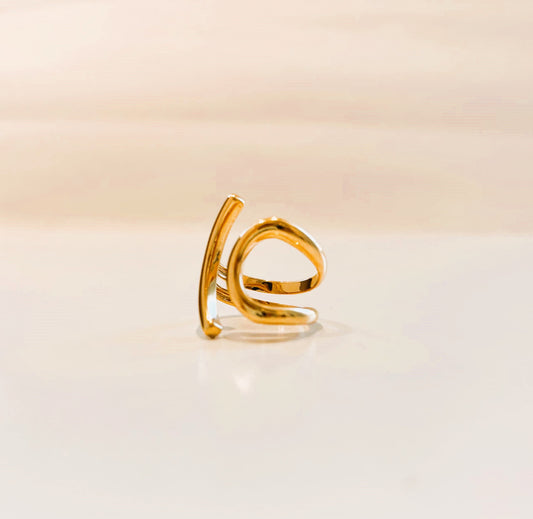 Bague Ouverte Barre Incurvé et Cercle Ajouré Plaqué Or Vu de face