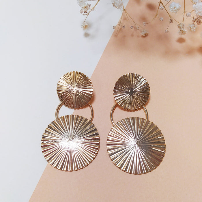 Boucles d'Oreilles Pendantes 2 Ronds Martelés Doré