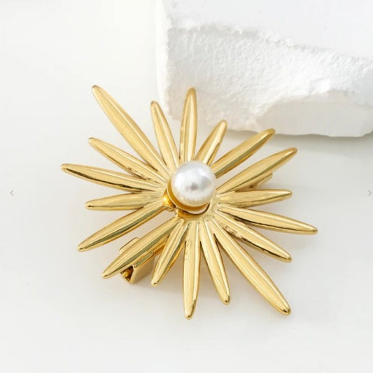 Broche Dorée Soleil et Perle Blanche