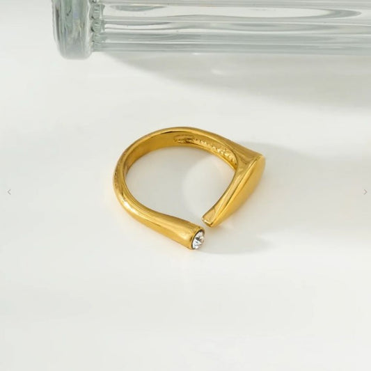 Bague Ouverte Dorée Rectangle et Strass Blanc