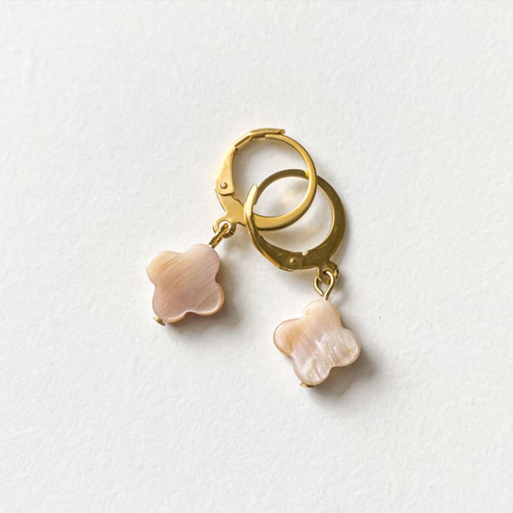 Petites Créoles Dorées Trèfles Rose