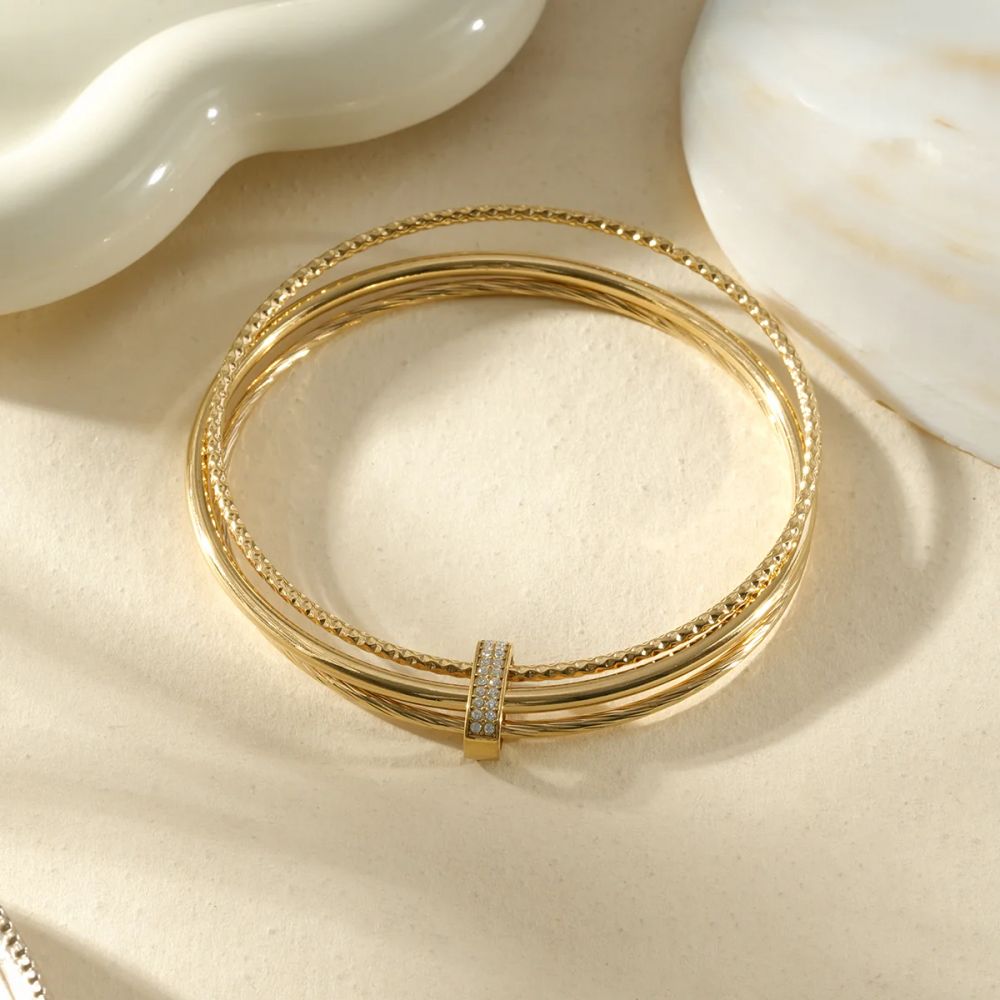 Bracelet Jonc 3 Anneaux Reliés Dorés