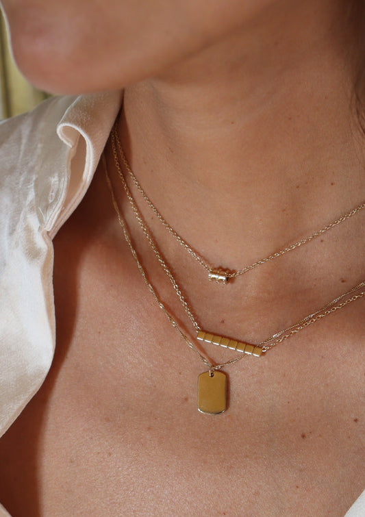 Collier Rangé de Carré porté