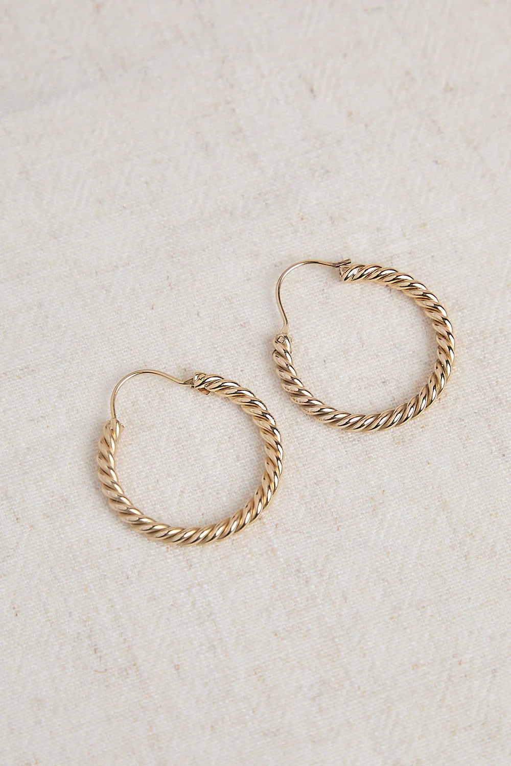 Boucles d'Oreilles Créoles Torsadés Dorées