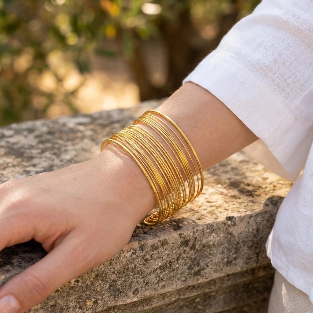 Bracelet Jonc Manchette Multi Rangs Multi Lignes Doré Porté