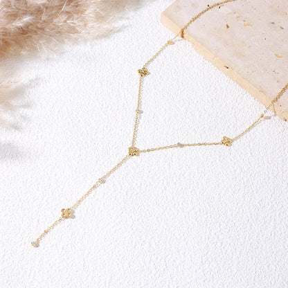 Collier Cravate Doré Fleurs et Strass Blancs