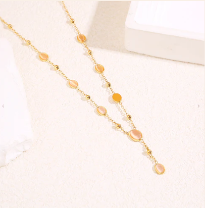 Collier Cravate Oeil de Chat Rose