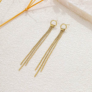 Boucles d'Oreilles Anneaux et 3 Longues Chaines Doées