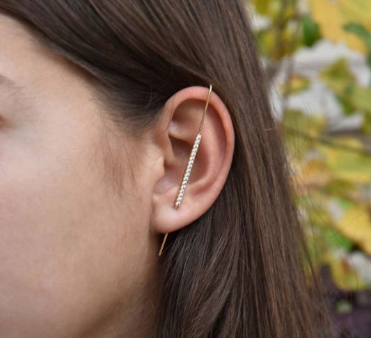 Monoboucle Earcuff Verticale et Forme Rectangle Porté
