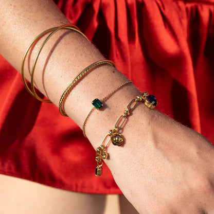 Bracelet Chaine Doré et Pendentif Cristal Swarovski Sertie Porté