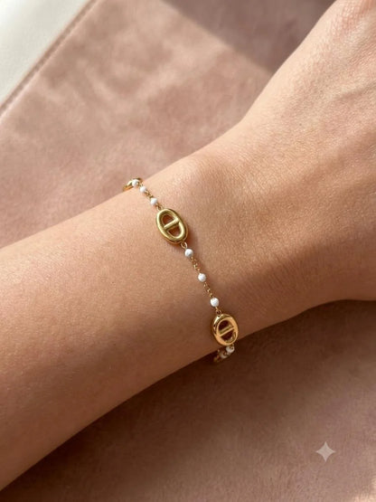 Bracelet chaîne à maille marine porté