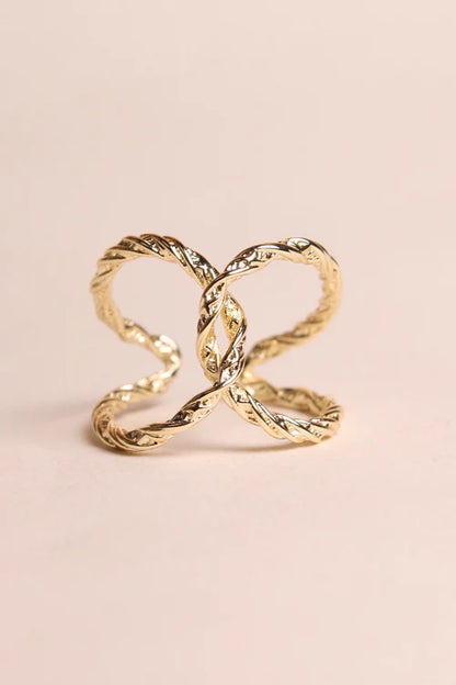 Bague Ajustable 2 Anneaux Croisés Martelés Dorée