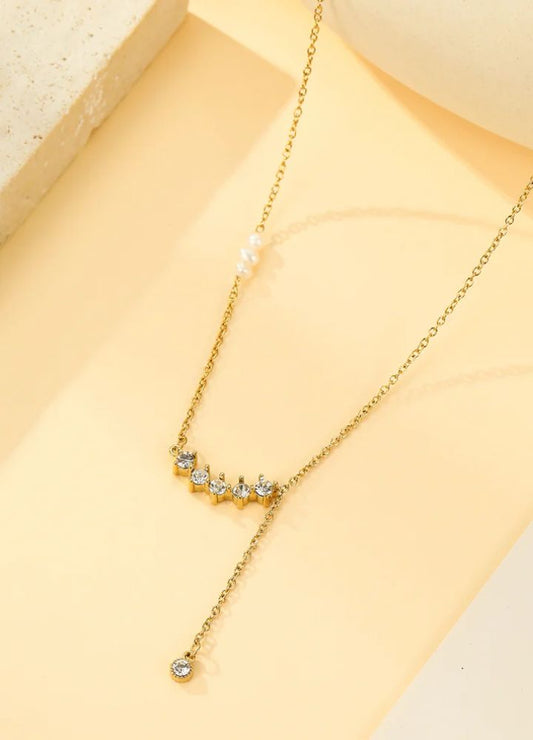 Collier Tour de Cou Barre de Zircons Blanc et Chaine Pendante Doré