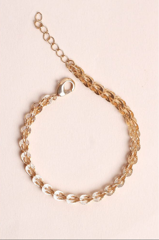 Bracelet Mailles Pétales Arrondi Striée Doré