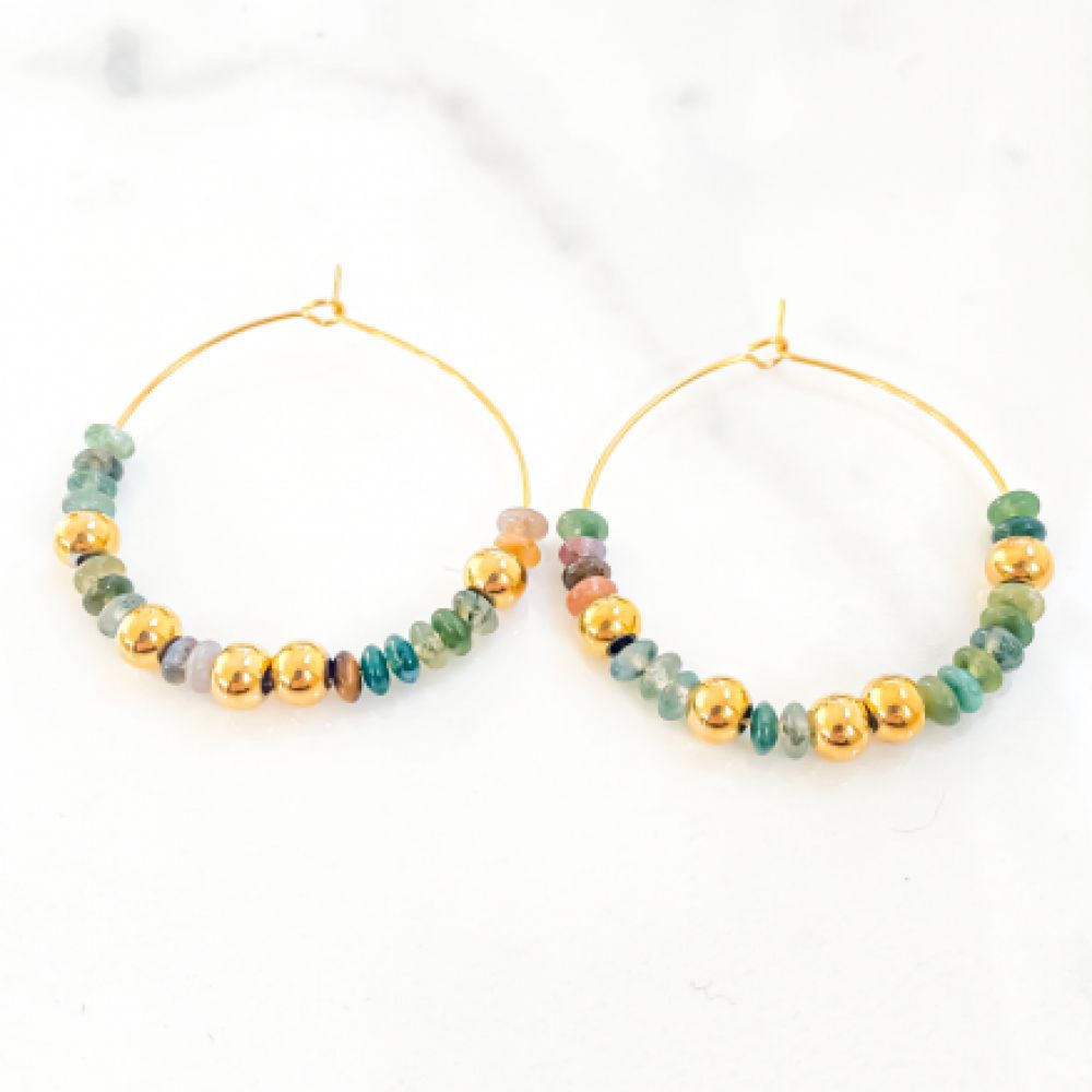 Créoles Dorées et Perles Naturelles 