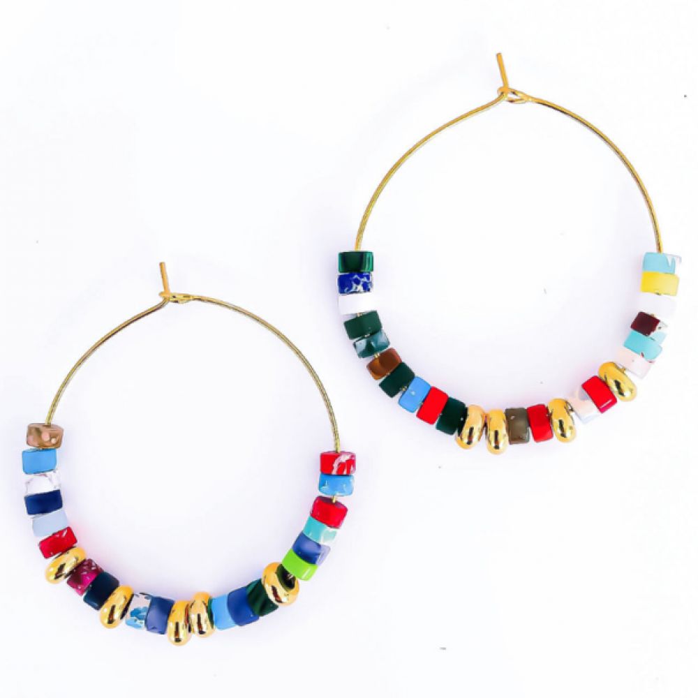 Créoles Dorées et Perles Naturelles 