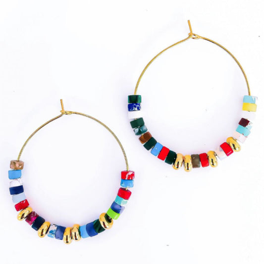 Créoles Dorées et Perles Naturelles 