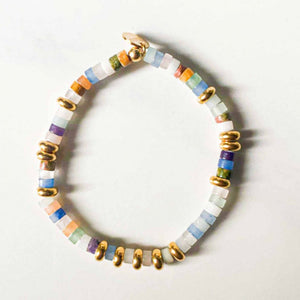 Bracelet Elastique Doré et Perles Naturelles 