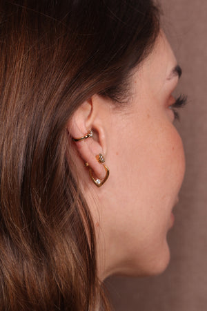 Boucles d'Oreilles Petit Ovale Doré et Zircon Blanc Porté