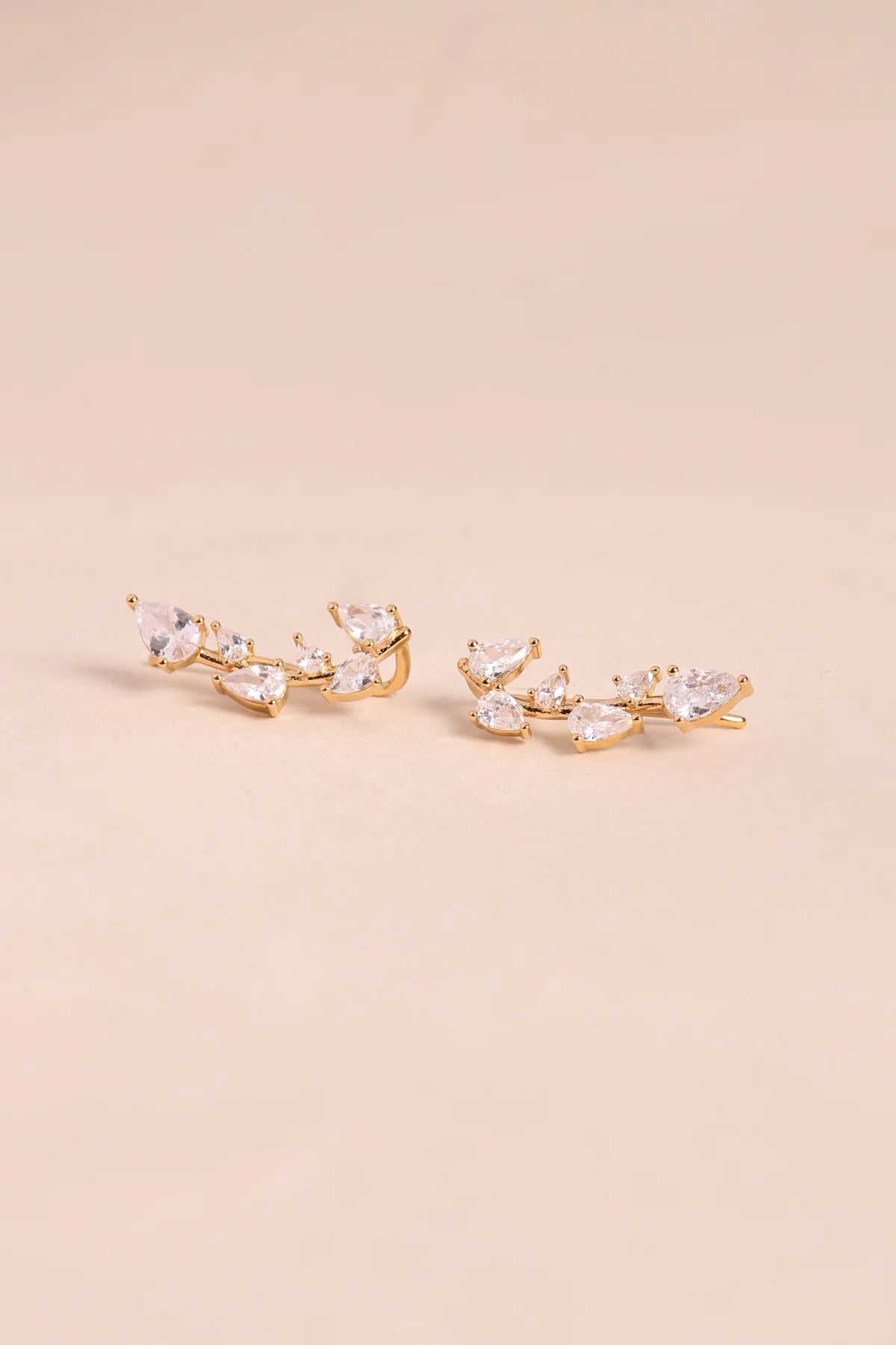 Boucles Montantes Dessus d'Oreille et Feuilles Strass Blancs